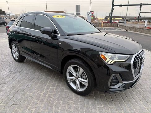 Used 2024 Audi Q3 2.0T Premium w/ Convenience Package image 7