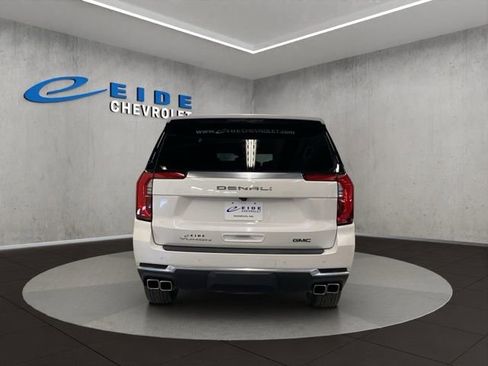 Used 2025 GMC Yukon Denali w/ Sun & Power Step Package AWD/4WD image 5