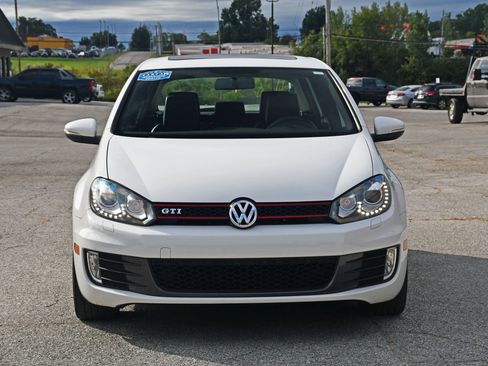 Used 2013 Volkswagen GTI Driver's Edition image 10