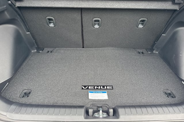 New 2026 Hyundai Venue SEL FWD image 14