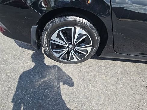 Used 2016 Honda Civic EX-L image 7