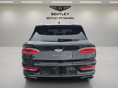 Used 2021 Bentley Bentayga image 9