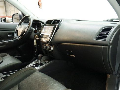 Used 2024 Mitsubishi Outlander Sport AWD image 20