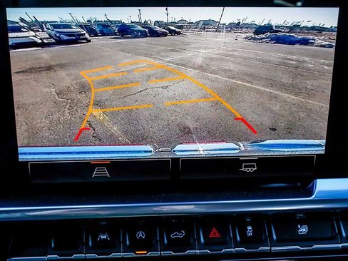 Used 2023 GMC Sierra 1500 Elevation AWD/4WD image 19
