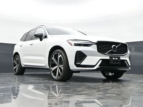 Used 2024 Volvo XC60 T8 Ultimate w/ Climate Package AWD/4WD image 38