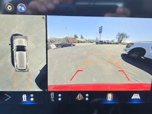 New 2026 Chevrolet Equinox LT w/ Convenience Package II image 21