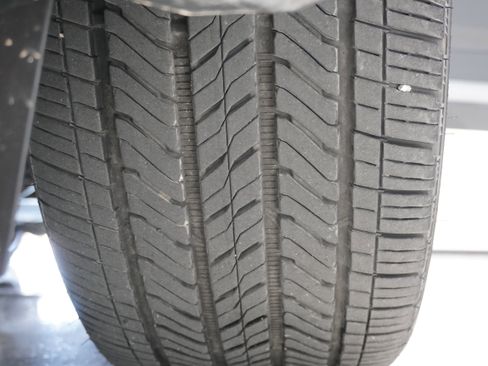 Used 2025 GMC Yukon Denali Ultimate image 42