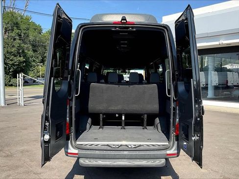 Used 2023 Mercedes-Benz Sprinter 2500 image 9