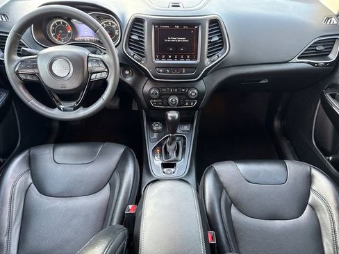 Used 2023 Jeep Cherokee Altitude Lux image 11