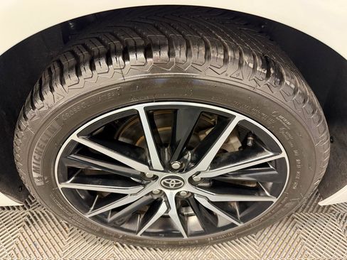 Used 2024 Toyota Camry SE FWD image 32