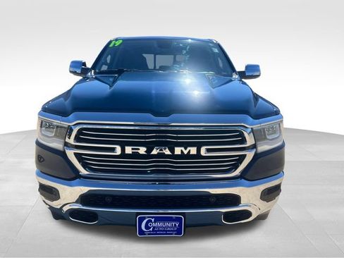Used 2019 RAM 1500 Laramie AWD/4WD image 10