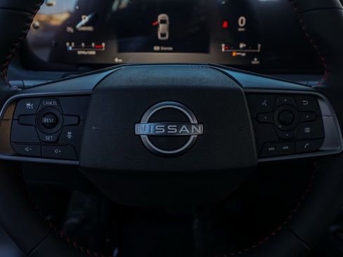 New 2026 Nissan Sentra SR w/ Floor Mat Package image 24