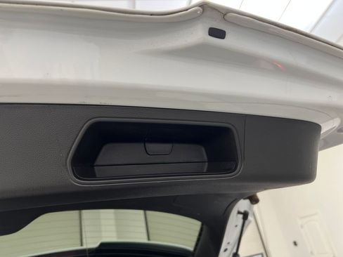 Used 2025 Chevrolet Blazer LT FWD image 35