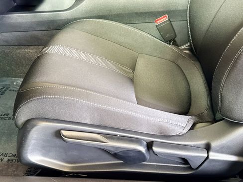 Used 2019 Honda Civic LX image 17