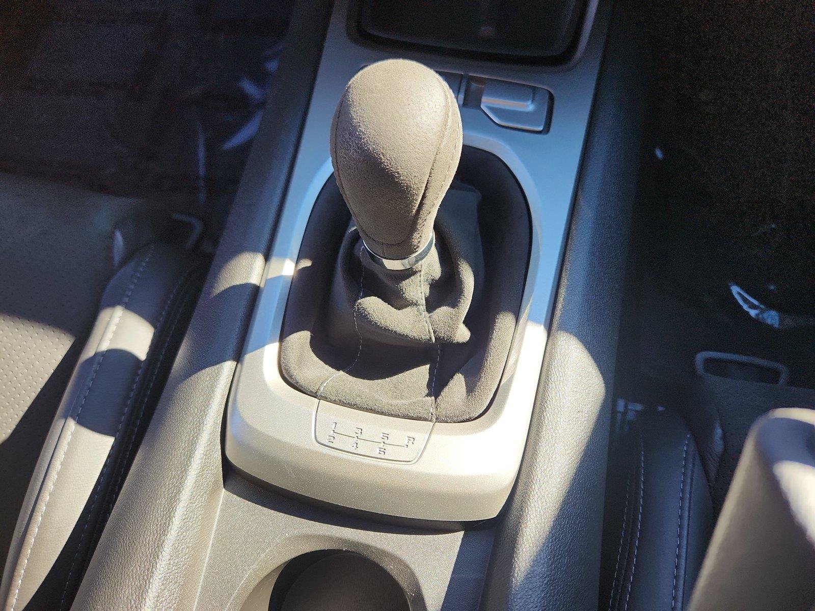 Used 2015 Chevrolet Camaro Z/28 RWD image 18