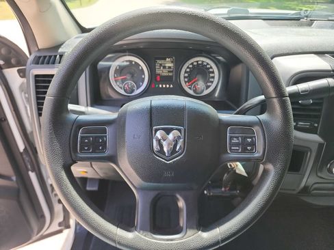 Used 2015 RAM 1500 Tradesman RWD image 15