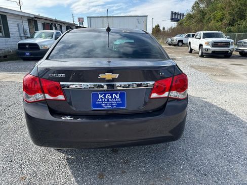 Used 2015 Chevrolet Cruze LT image 3