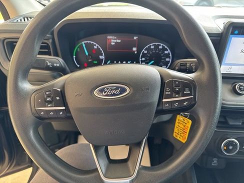 Used 2023 Ford Maverick XL FWD image 17