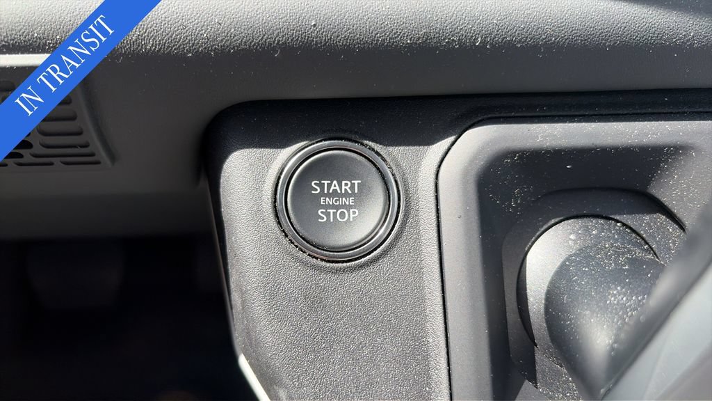 Used 2025 Land Rover Defender 110 X-Dynamic SE AWD/4WD image 13