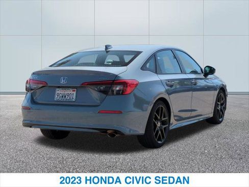 Used 2023 Honda Civic Sport image 7