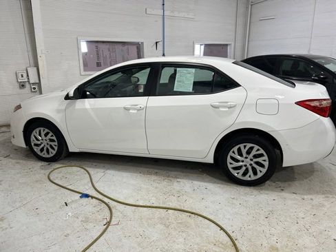 Used 2019 Toyota Corolla L image 8