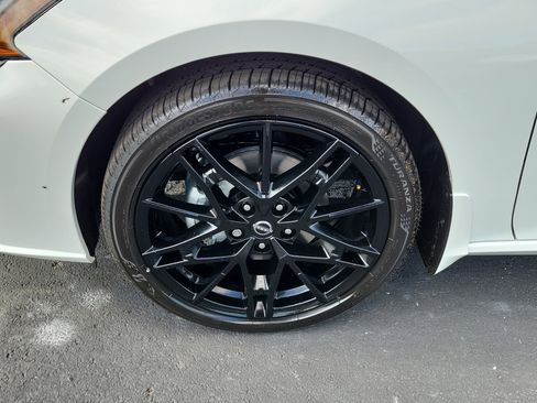 New 2026 Nissan Altima 2.5 SR FWD image 5