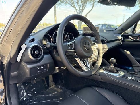 New 2026 MAZDA MX-5 Miata RF Grand Touring RWD image 17
