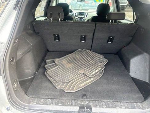 Used 2019 Chevrolet Equinox LT FWD image 7