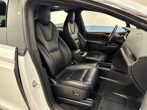 Used 2020 Tesla Model X Long Range image 27