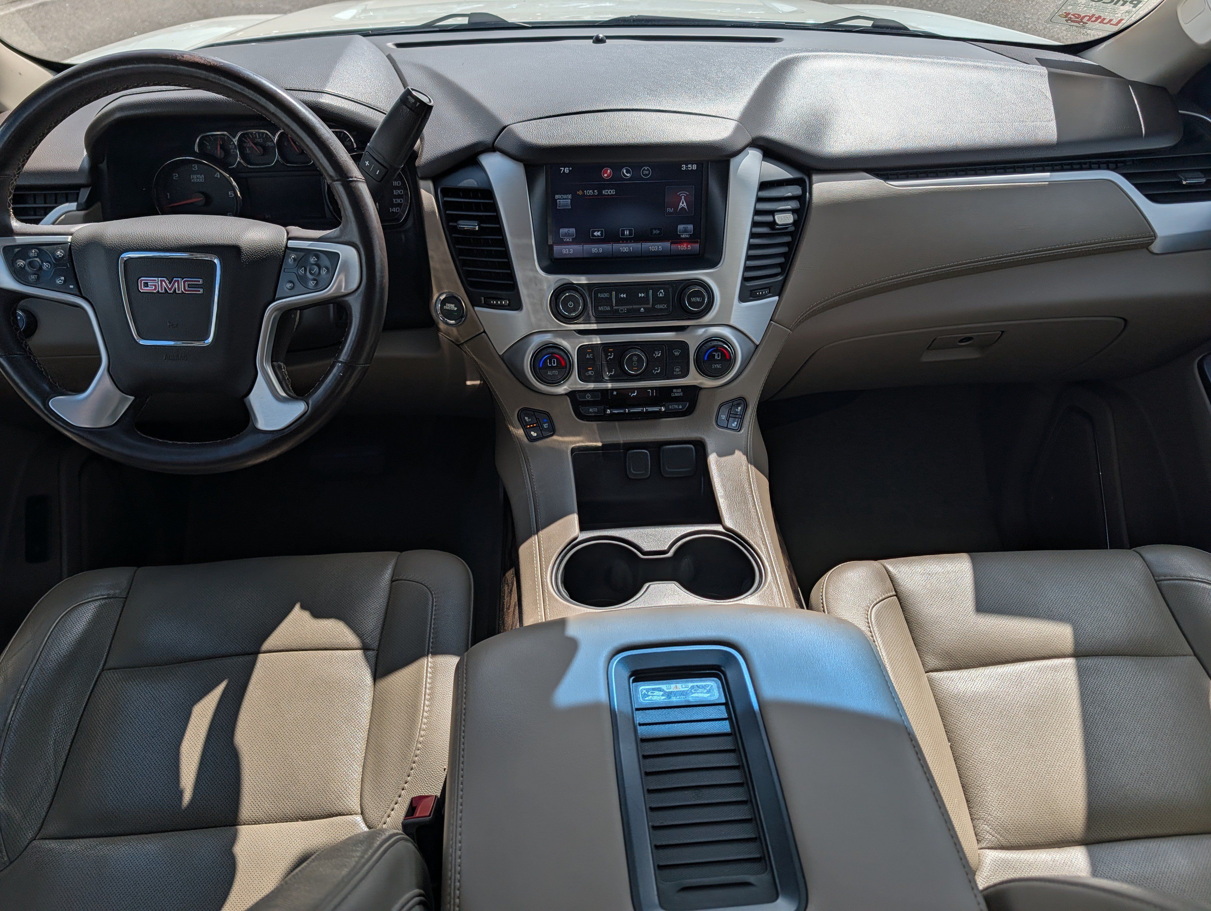 Used 2015 GMC Yukon SLT w/ Open Road Package AWD/4WD image 10