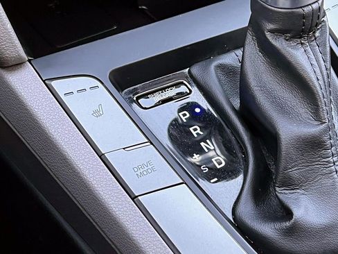 Used 2020 Hyundai Elantra Limited w/ Ultimate Package 03 image 42