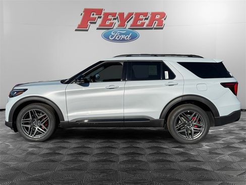 New 2026 Ford Explorer ST image 2