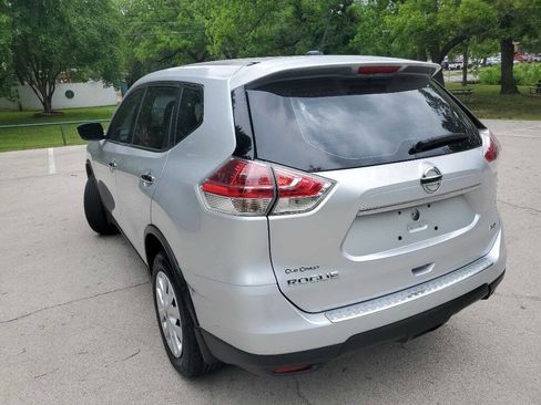 Used 2015 Nissan Rogue S image 4