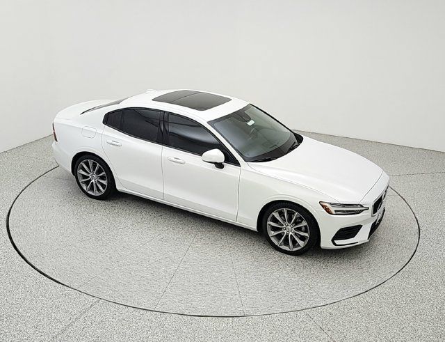 Used 2020 Volvo S60 T5 Momentum FWD image 15