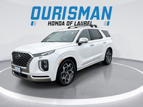 Used 2022 Hyundai Palisade Calligraphy w/ Winter Package image 4