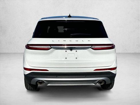 Used 2024 Lincoln Corsair FWD w/ Equipment Group 102A image 4