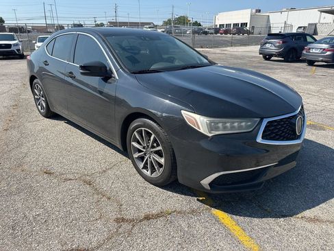 Used 2019 Acura TLX w/ Technology Package FWD image 2