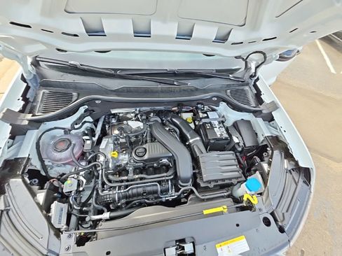 New 2026 Volkswagen Taos SE AWD/4WD image 24