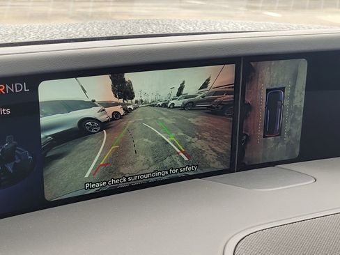 New 2026 Lincoln Nautilus Reserve w/ Jet Appearance Package image 12