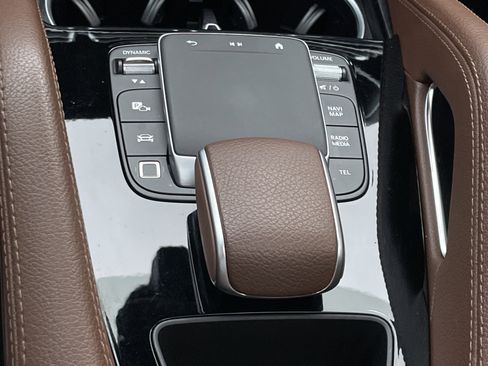 Certified 2025 Mercedes-Benz GLE 350 4MATIC image 34