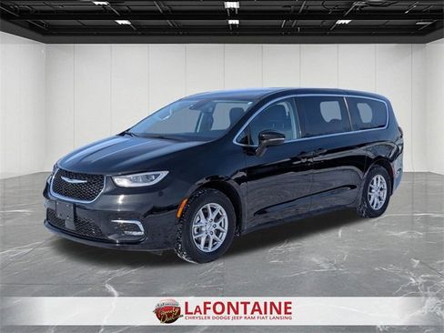 Certified 2024 Chrysler Pacifica Touring-L image 1