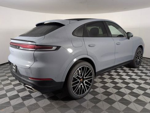 New 2026 Porsche Cayenne Coupe image 7