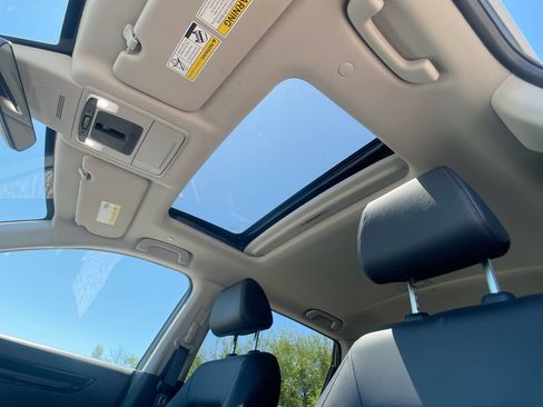 Used 2024 Honda CR-V EX-L image 22