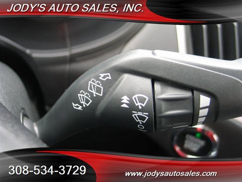 Used 2024 Ford Edge SE w/ Black Appearance Package image 10