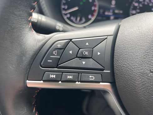 Certified 2023 Nissan Sentra SR w/ Trunk Package image 56