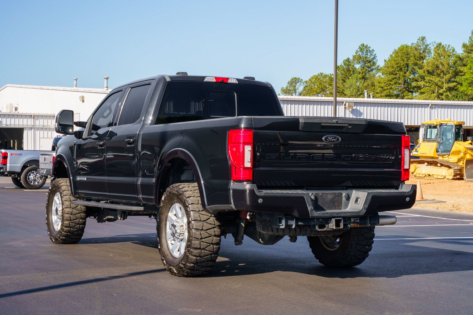 Certified 2022 Ford F250 Lariat w/ Tremor Off-Road Package AWD/4WD image 12