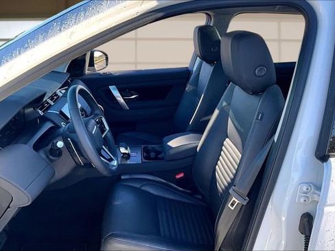 Used 2024 Land Rover Discovery Sport S image 25