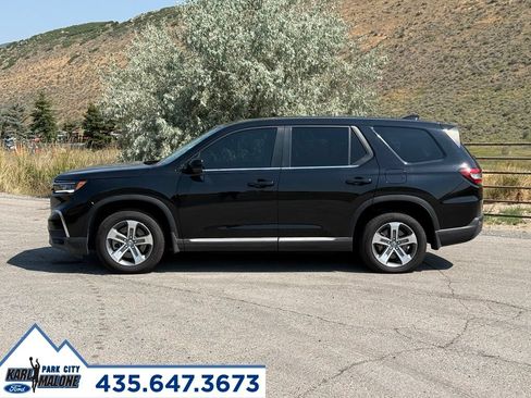 Used 2024 Honda Pilot EX-L image 2