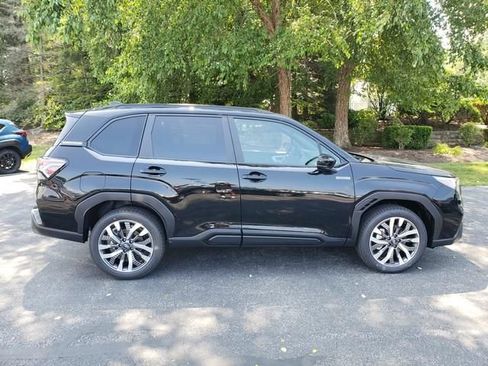 New 2026 Subaru Forester Touring AWD/4WD image 2