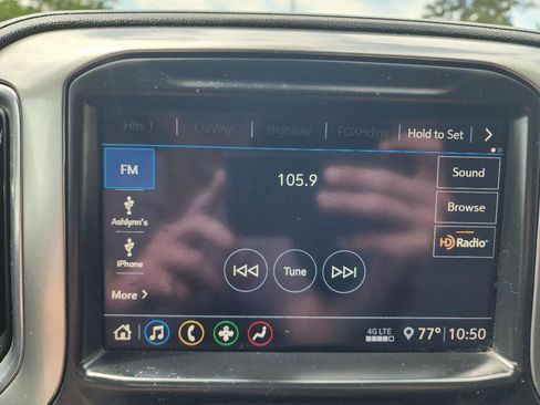 Used 2020 Chevrolet Silverado 1500 LT Trail Boss AWD/4WD image 19